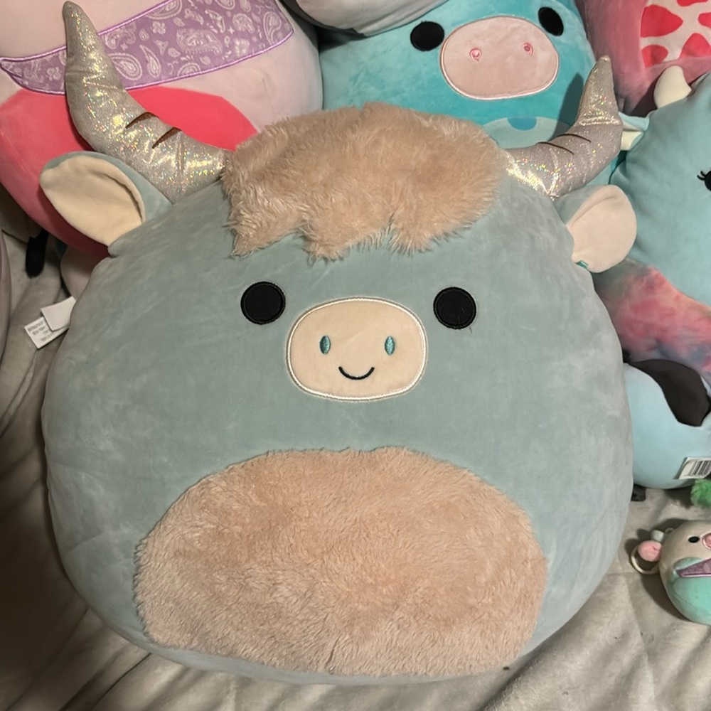 70 cow squishmallow bundle VERY RARE. - Picture 13 of 13